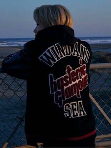 今回限りの特価★新品★HYSTERIC GLAMOUR 　WInd and sea スタジャン★ヒステリックグラマー ウィンダンシー VARSITY JACKET BLACK 黒M