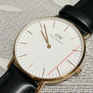 ダニエルウェリントン　Daniel Wellington　DW00600036　ユニセックス 　36mm　新品未使用　長期保管品　電池交換済み