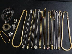 ＊100円～【美品含む】NINA ROCCI/Courreges/Monet/AVON/grosse/DORLAN/Napier/他 有名ブランド アクセサリー色々 17点セット＊M-97