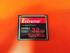 送料無料 コンパクトフラッシュ 32GB SANDISK