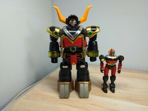 当時物　レトロ　星獣戦隊ギンガマン DX超合金 騎獣合身 ブルタウラス おもちゃ ロボット BANDAI 日本製 1998 フィギュア フィギュア