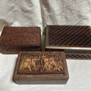 タバコケース　葉巻ケース　小物ケース　木工芸品　アンティーク調　細工　コレクション　まとめて3個