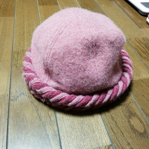 女性用帽子　婦人用帽子　ピンク色　桜色　ニット帽