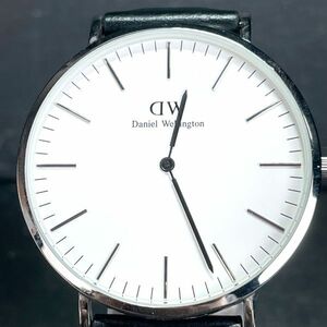 Daniel Wellington ダニエルウェリントン CLASSIC クラシック C40S4 腕時計 クオーツ アナログ ホワイト文字盤 電池交換済み 動作確認済み
