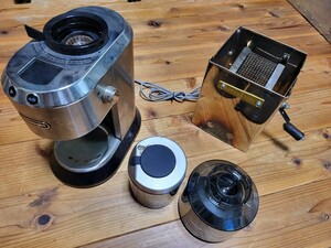 コーコーヒーグラインダー　焙煎機 デロンギ