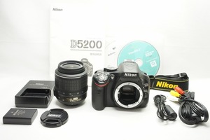 【適格請求書発行】美品 Nikon ニコン D5200 ボディ + AF-S DX 18-55mm VR レンズキット デジタル一眼レフカメラ【アルプスカメラ】240121s