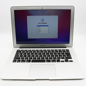 Apple MacBook Air 13-inch, 2017 MQD32J/A 1.8GHz i5/8GB/SSD 128GB 元箱あり 中古並品