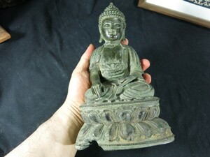 A　銅造如来坐像　中国　明時代　金工　仏教　信仰　寺院　仏像　仏陀　修行　本物