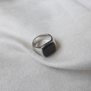 トムウッド （TOM WOOD） クッション リング ブラックオニキス Cushion Ring シルバー925 指輪 #56 16号 R74HQMBO01S925（新品）