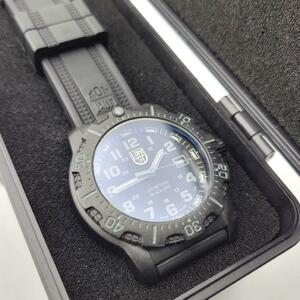 美品 LUMINOX ルミノックス BLACK OPS ブラックオプス 30th 8880 SERIES Ref.8881 200M ダイバーズウォッチ クォーツ腕時計 メンズ