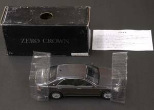 TOYOTA ZERO CROWN Quartz Gray Pearl Mica ■ カラーサンプル 1/30 トヨタ クラウン 非売品 ■