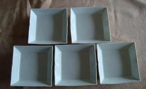 橘吉　たちきち　白 四角い皿/鉢　14.5×14.5ｃｍ　５枚