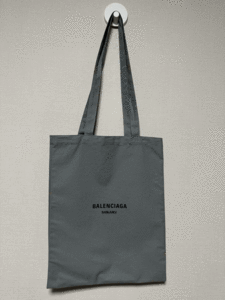 貴重品BALENCIAGAバレンシアガ非売品新宿店移転記念伊勢丹ノベルティトートバッグ