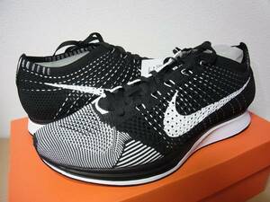 NIKE FLYKNIT RACER US12黒白30rosheレーサーjordanローシlunar