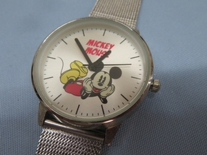 ●●Disney/SPRiNG ミッキーマウス 腕時計 クォーツ アナログ 3針 MICKEY MOUSE 電池交換済み 94235●●！！