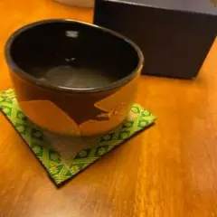 創作硝子手作り茶碗、金箔付き黒茶一点品