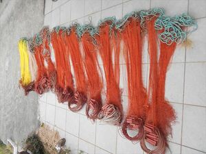 1番　1枚網　13枚セット 網は未使用品　刺網　魚網　高さ約95cm　長さ約20～22m　角目　3cmX3cm重量約25kg　船　船舶　福山通運支店止め