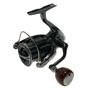 ▽▽ SHIMANO シマノ STELLA 22ステラ C3000MHG ハンドルノブカスタム 043917 やや傷や汚れあり