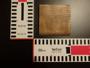 b1020114 神代杉●約8.5cm×8.5cm×8mm☆無垢板１枚板 木材 板 DIY 板材 天板 棚板 テーブル 看板 花台など種類豊富！
