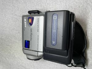 Digital Handycam DCR-PC101 NTSC