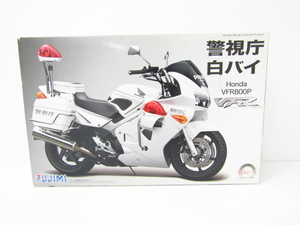 未組立品 FUJIMI 1/12 Honda VFR800P 警視庁 白バイ仕様 プラモデル ≡TY13577