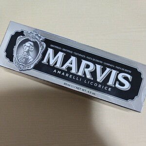 ★新品★MARVIS　マービス　マーヴィス　歯磨き粉　リコリスミント　リコリス　ミント　黒　ブラック　85mL