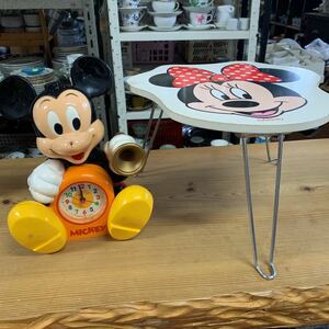 ディズニー　ミッキーマウス目覚まし時計　ミニーマウス　ミニテーブル　中古品