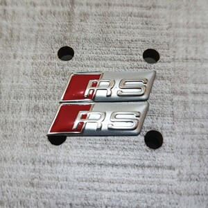 アウディ【RS】アルミ製 ミニエンブレム A 2P■Audi A1 A3 A4 B5 B6 B7 B8 A5 C5 A6 C6 c7 A7 A8 A1 V8 Q3 Q5 Q7 SQ5 S-line RS