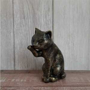 ハンドメイド　猫の置物　招き猫　石膏像　アンティーク風　ヴィンテージ風 アジアン雑貨風 インテリア オブジェ