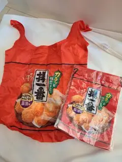 新品　亀田製菓　揚一番　エコバッグ　巾着　お菓子柄　ガチャガチャ　リアル
