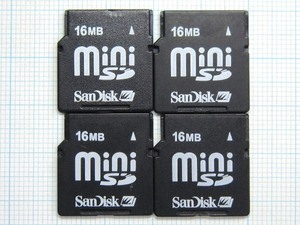 ★SanDisk miniSDメモリーカード １６ＭＢ ４枚 中古★送料６３円～