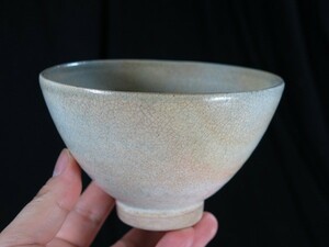 B　白釉碗①　東南アジア　本物　陶器　遺跡発掘品