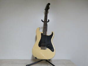 Squier by fender STRATOCASTER・スクワイヤー・ストラトキャスター MADE IN JAPAN シリアルNo.A028670 エレキギター 追加画像有り 