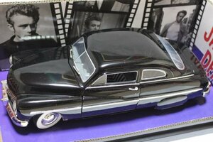 ▽ AMERICAN MUSCLE アメリカン マッスル 1/18 JAMES DEAN 1949 MERCURY COUPE ミニカー 32482