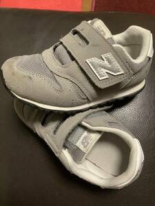 New Balance キッズ スニーカー 373 15.5cm 子供靴 灰色ニューバランス NB 中古　送料520円