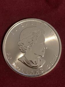 プラチナコイン1oz（メイプルリーフ）2015年