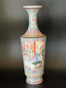 中国美術 中国 景徳鎮 大清乾隆年制銘 薄胎粉彩人物文花瓶 花器 