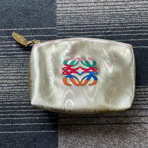 【TC0427】ロエベ LOEWE カラフル アナグラム ゴールドカラー ポーチ 使用感あり