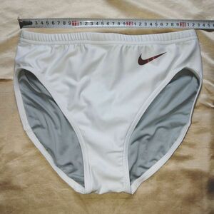 NIKE(白L) ハイレグレーシングブルマ γ26