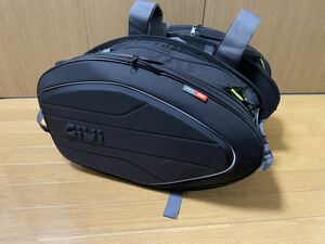 GIVI(ジビ) バイク用 サイドバッグ 各33~40L 容量可変式 左右セット