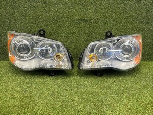 純正 クライスラー グランドボイジャー LIMTED RT38 左右 HID ヘッドライト ヘッドランプ 中古品　