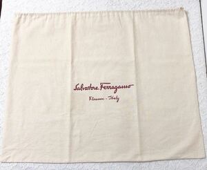 サルヴァトーレ・フェラガモ「Salvatore Ferragamo」バッグ保存袋 (3432) 正規品 付属品 内袋 布袋 巾着袋 60×50cm 大きめ 綿生地