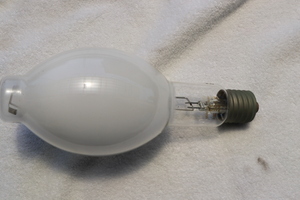 岩崎　HID 水銀ランプ　300Ｗ　HF300X