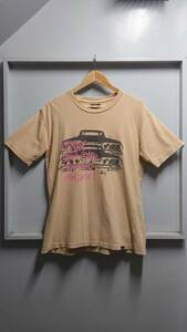 STUSSY “Funky Fresh Gear For Those Livin Large” Car Print Tシャツ スキンカラー S 半袖