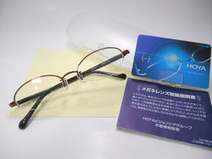★即決★ＨＯＹＡブルーライトカットＰＣレンズ付き老眼鏡●オーバル型の日本製チタン／テンプルプラＲＤ