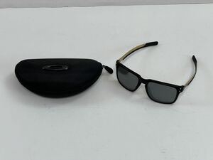 OAKLEY 偏光レンズ サングラス 