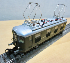 メルクリン　HO 39423 電気機関車 Class Re 4/4