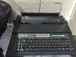 brother ブラザー　電子タイプライター　CE−70