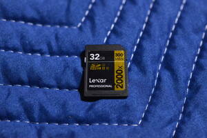 Micron Lexar Professional SDHC UHS-II 32GB 2000x 20nm Micron SLCチップ採用 LSD32GCRBNA2000R