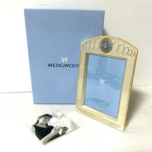 【BOX付】WEDGWOOD ウェッジウッド フォトフレーム 写真立て スター　ピクチャーフレーム　＊DJ